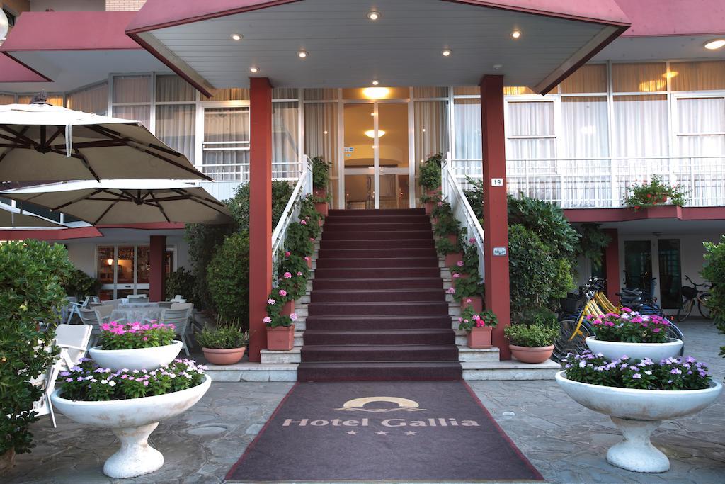Gallia Club Hotel Чезенатико Екстериор снимка